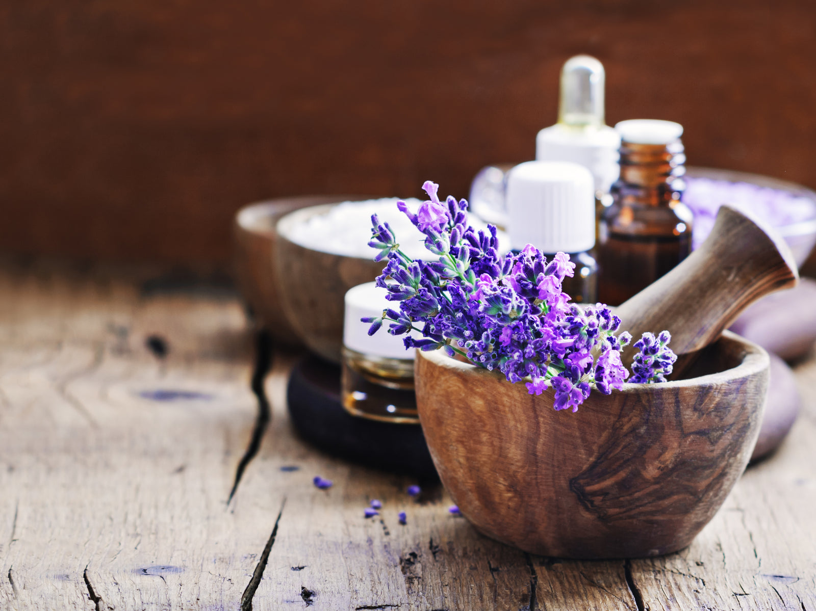 The Wonders of Lavender Oil: Benefits and Uses